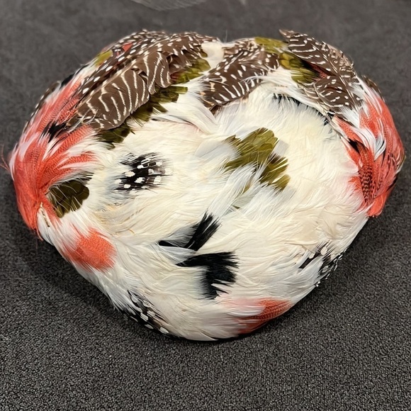 Vintage The Emporium Studio of American Design Feather Hat - Picture 1 of 5